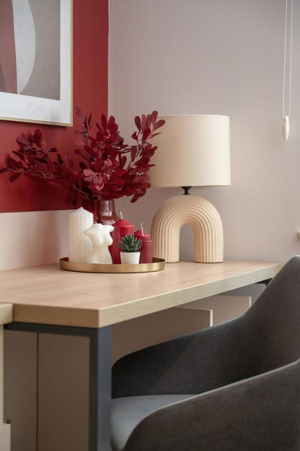 Trendy Studios With Home Office Near Wroclaw Main Station By Noclegi Renters ภายนอก รูปภาพ