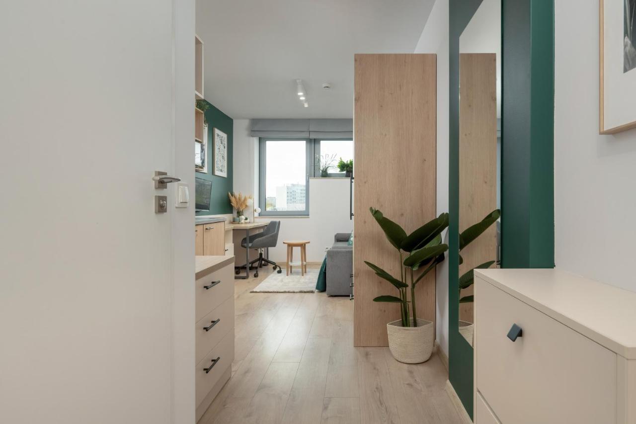 Trendy Studios With Home Office Near Wroclaw Main Station By Noclegi Renters ภายนอก รูปภาพ